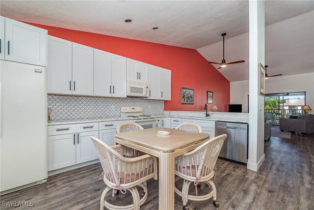 13120 Cross Creek Blvd Unit 208, Fort Myers, FL 33912 - photo 2