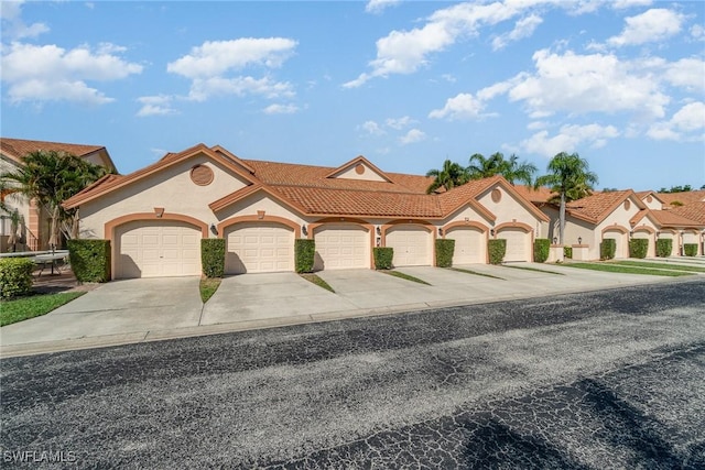 13120 Cross Creek Blvd Unit 208, Fort Myers, FL 33912 - photo 4