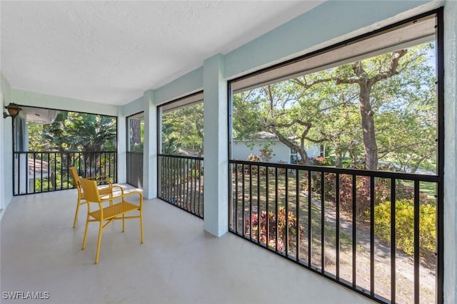 view of sunroom / solarium