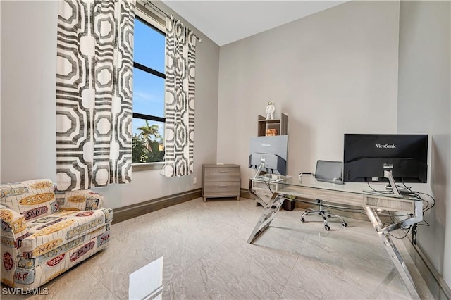 836 Miramar Ct, Cape Coral, FL 33904 - office space with baseboards