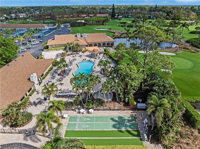 drone / aerial view with view of golf course