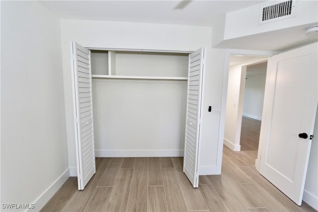 closet with visible vents