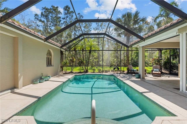 2874 Lone Pine Ln, Naples, FL 34119 - outdoor pool featuring a patio and a lanai