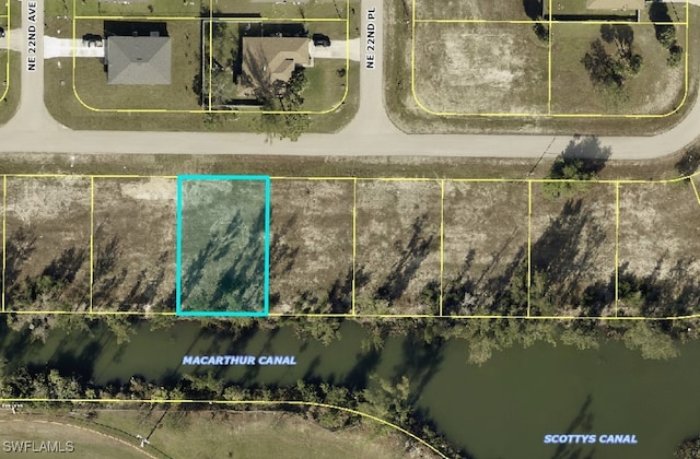 2208 NE 39th Ter, Cape Coral FL, 33909 land for sale