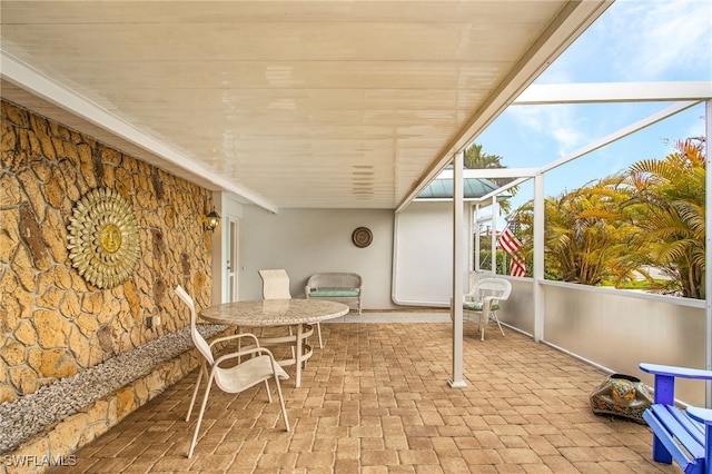 view of sunroom / solarium