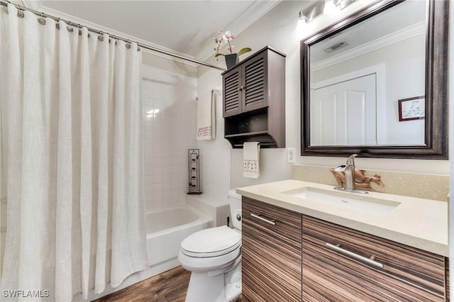 bathroom featuring shower / tub combo with curtain, toilet, wood finished floors, crown molding, and vanity