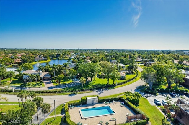 bird's eye view with a water view