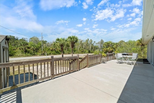 view of patio / terrace with outdoor dining space