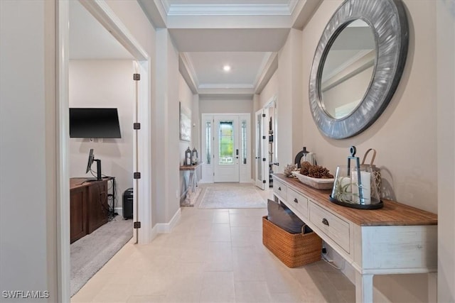 entryway with light tile patterned floors, recessed lighting, crown molding, and baseboards