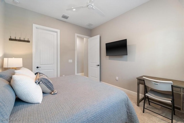 bedroom featuring visible vents, a ceiling fan, a closet, carpet flooring, and baseboards