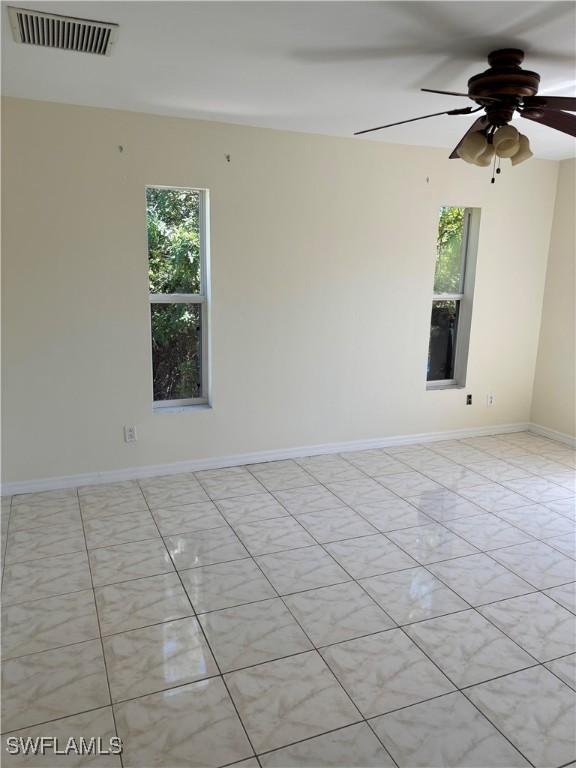 546 Long Island St E, Lehigh Acres, FL 33974 - photo 8