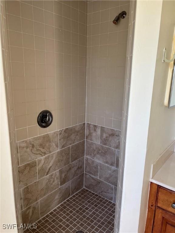 546 Long Island St E, Lehigh Acres, FL 33974 - photo 10