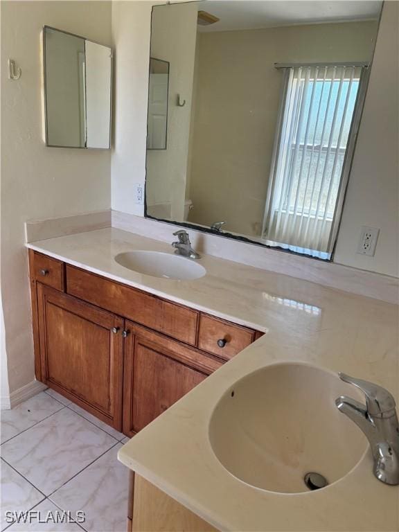 546 Long Island St E, Lehigh Acres, FL 33974 - photo 11