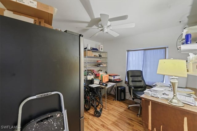 office area featuring ceiling fan and wood finished floors