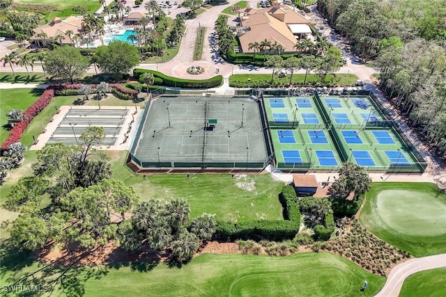 birds eye view of property featuring view of golf course