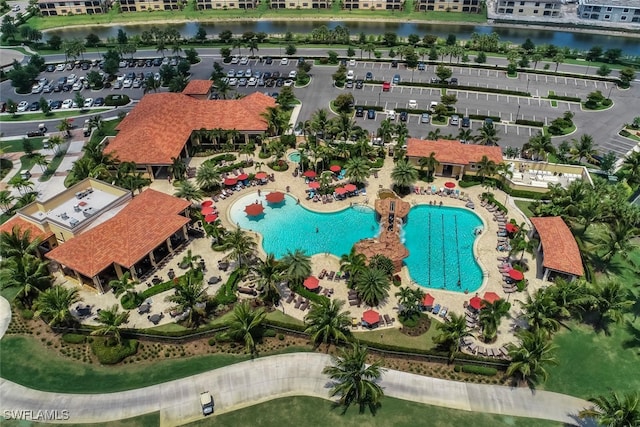 bird's eye view featuring a water view