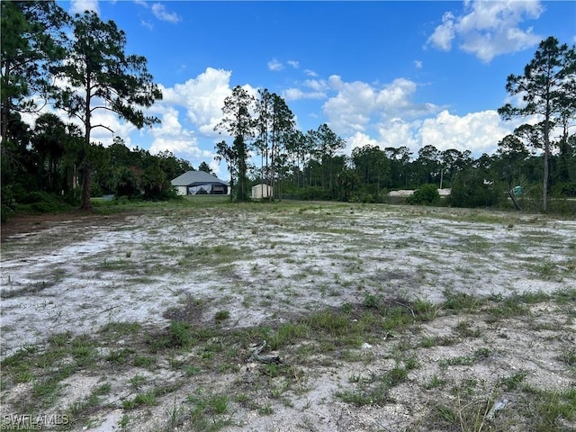 Listing photo 3 for 1200 Scott Ave, Lehigh Acres FL 33972