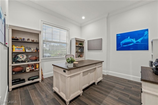 office space featuring wood finish floors, baseboards, recessed lighting, and crown molding