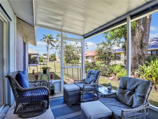 view of sunroom / solarium