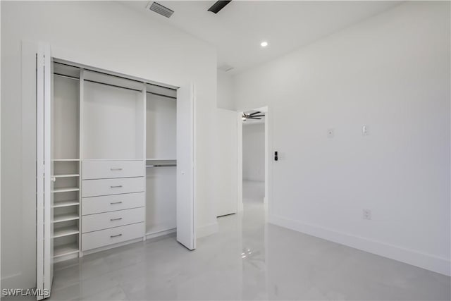 unfurnished bedroom featuring recessed lighting, visible vents, baseboards, and a closet