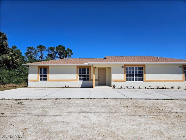 view of front of home featuring stucco siding