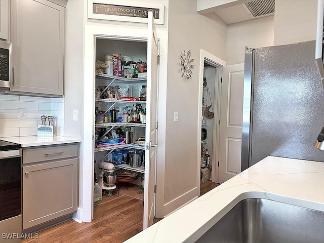 411 SW 19th Ter, Cape Coral, FL 33991 - storage area with visible vents