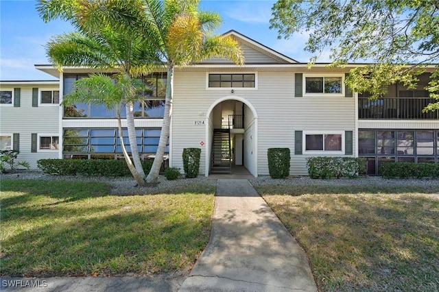 8121 S Woods Cir Unit 8, Fort Myers, FL 33919 - photo 2