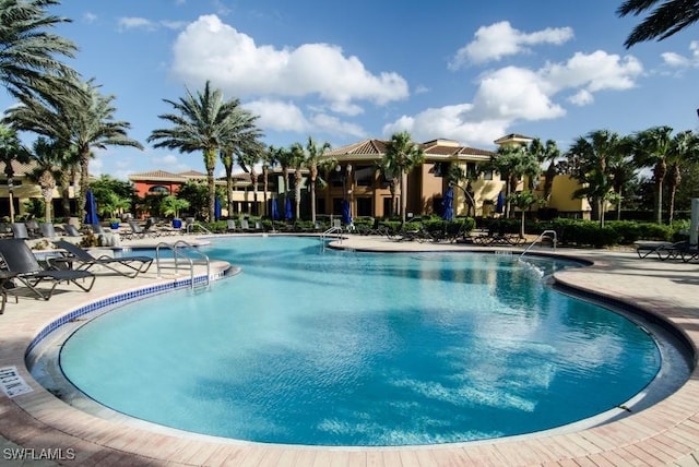 10530 Amiata Way Unit 105, Fort Myers, FL 33913 - pool with a patio