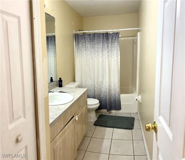 4844 Golfview Blvd, Lehigh Acres, FL 33973 - bathroom featuring tile patterned flooring, vanity, shower / bathtub combination with curtain, toilet, and baseboards