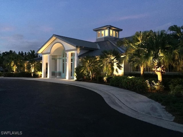 16605 Lake Circle Dr Unit 337, Fort Myers, FL 33908 - view of front of property featuring driveway