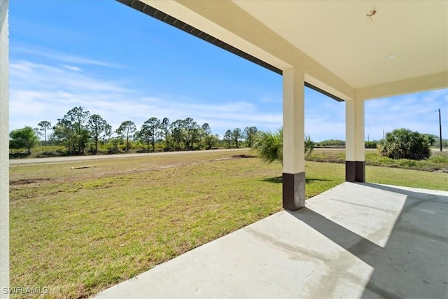 9020 S Casa Ct, Labelle, FL 33935 - view of yard featuring a patio