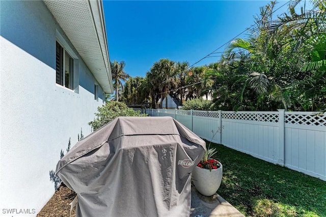 621 Trabue Ave, Punta Gorda, FL 33950 - view of yard featuring a fenced backyard