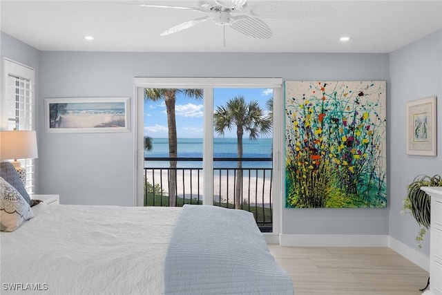 3333 Gulf Shore Blvd N Unit 4, Naples, FL 34103 - bedroom featuring baseboards, recessed lighting, ceiling fan, a water view, and access to outside