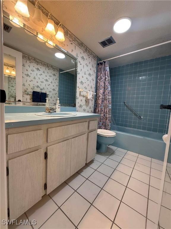 1828 Pine Valley Dr Unit 209, Fort Myers, FL 33907 - photo 9