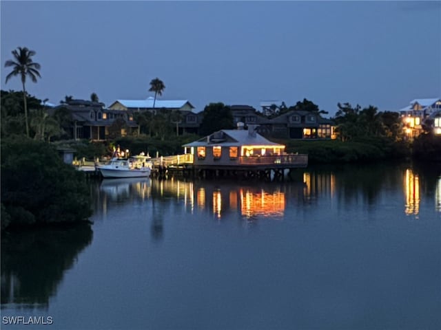 484 Gulf Bend Dr, Captiva, FL 33924 - view of water feature