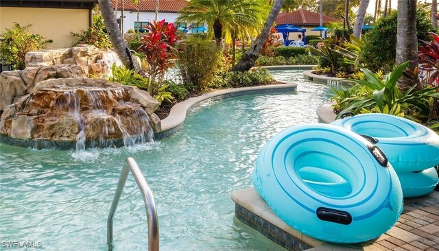 1490 5th Ave S Unit 200B, Naples, FL 34102 - view of pool