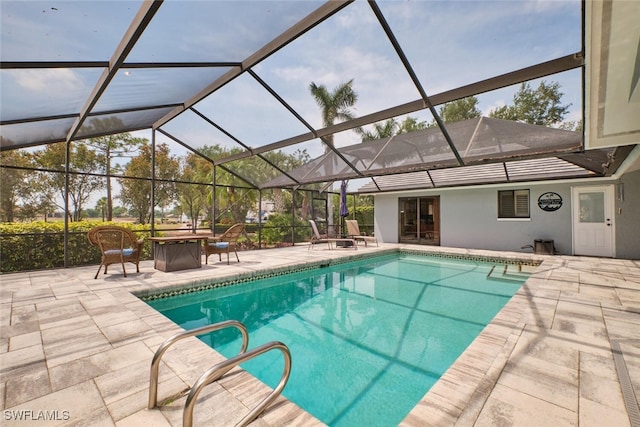 15440 Kilmarnock Dr, Fort Myers, FL 33912 - pool featuring glass enclosure and a patio