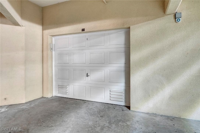 96 Vivante Blvd Unit 211, Punta Gorda, FL 33950 - view of garage