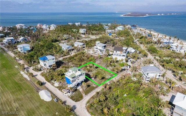 200 Gold Finch Dr, Upper Captiva, FL 33924