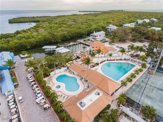 200 Gold Finch Dr, Upper Captiva, FL 33924