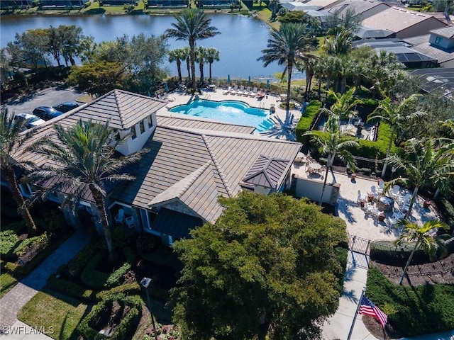 bird's eye view featuring a water view