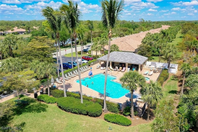 9119 Links Dr, Fort Myers, FL 33913 - community pool with a gazebo, fence, and a patio