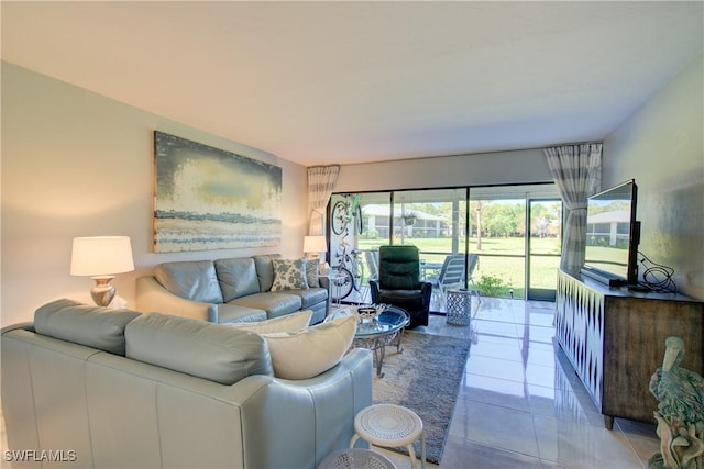 1232 Commonwealth Cir Unit P103, Naples, FL 34116 - view of tiled living area