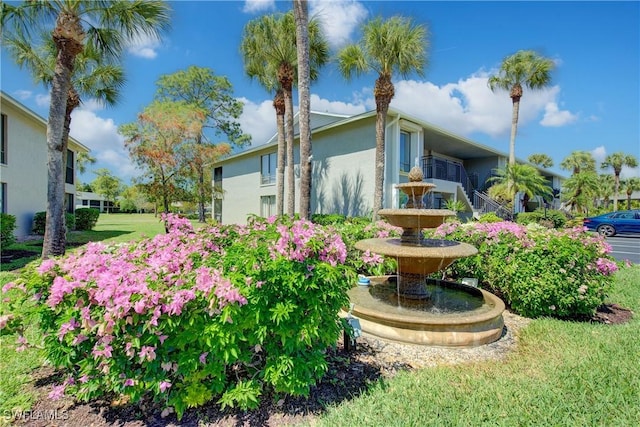 1232 Commonwealth Cir Unit P103, Naples, FL 34116 - view of yard
