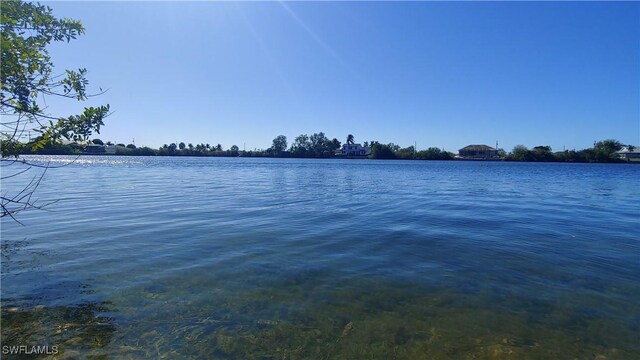 1242 NW 18th St, Cape Coral, FL 33993