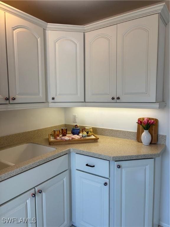 677 12th Ave S Unit 677, Naples, FL 34102 - bar featuring a sink