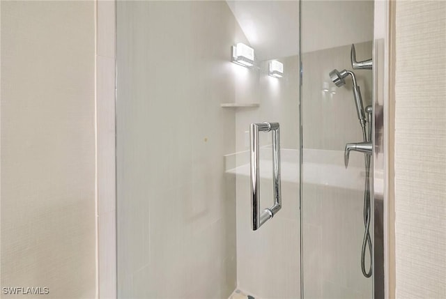 27231 Lakeway Ct, Bonita Springs, FL 34134 - bathroom featuring a stall shower