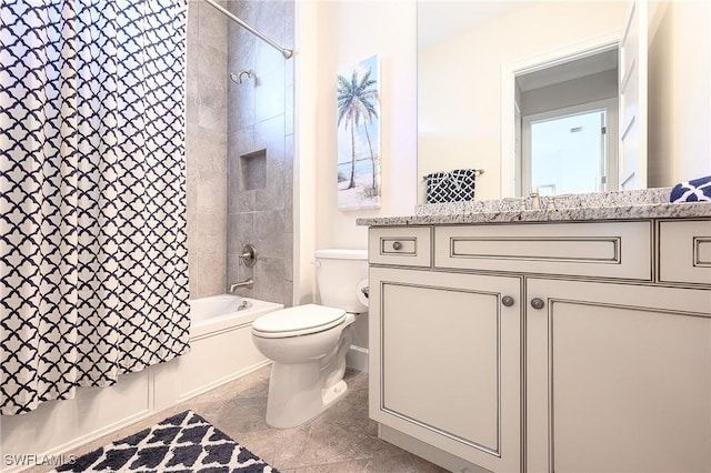 6561 Dominica Dr Unit 8-201, Naples, FL 34113 - bathroom featuring shower / bath combo with shower curtain, toilet, and vanity