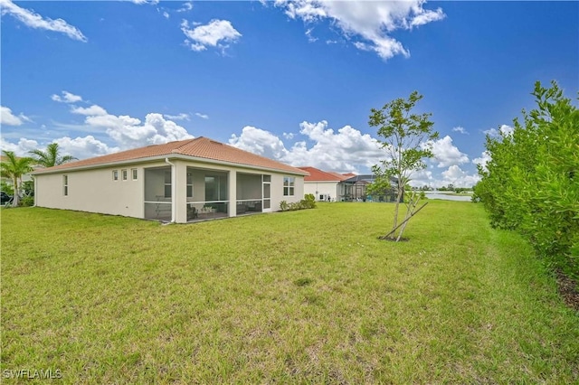 2916 Royal Gardens Ave, Fort Myers, FL 33916 - view of yard with a sunroom