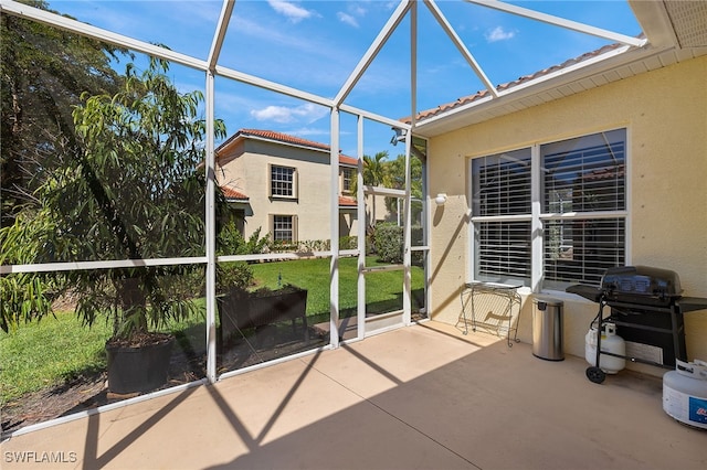 view of unfurnished sunroom